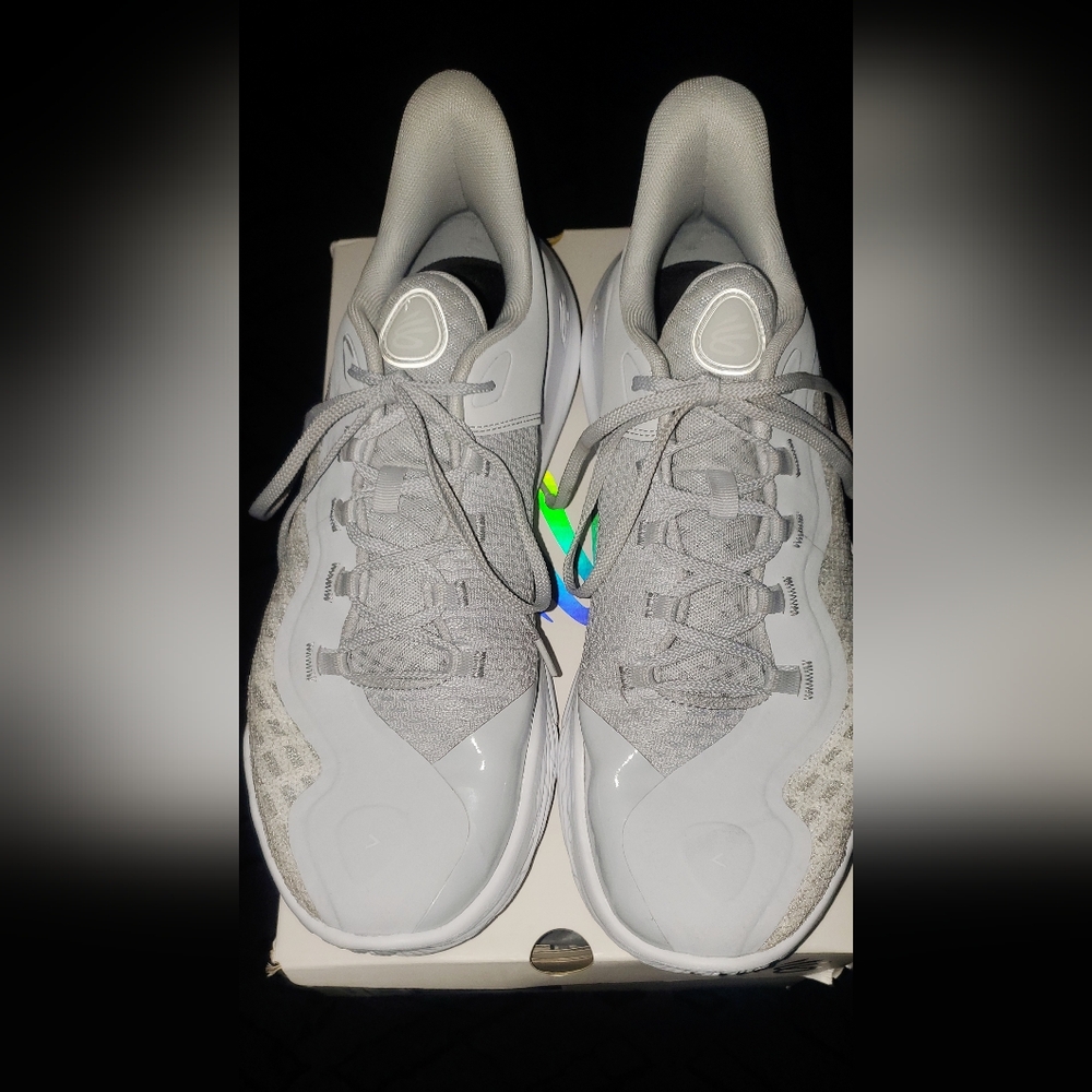 Under Armour Curry 11 Team - Picture 3 of 6